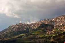 arahova winter resort on mountain parnassos