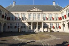 the hague royal palace noordeinde