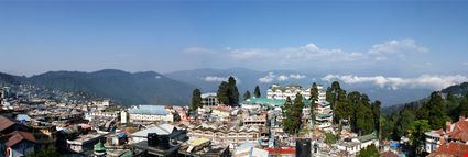  Panoramic photo of Darjeeling 