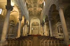 lucca church of san giovanni