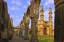 Ruins of Juma Masjid