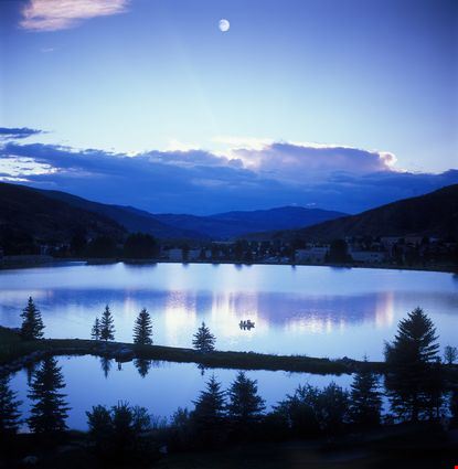 Vail Robert Young  - ©Shutterstock  Robert Young 