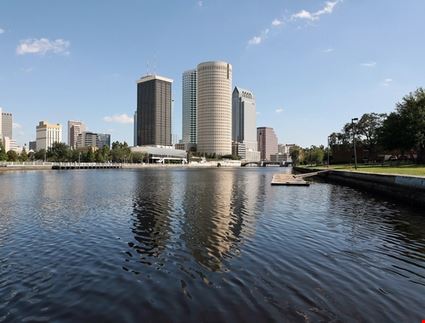  Tampa Katherine Welles - ©Shutterstock Katherine Welles
