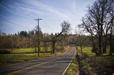 A back country road outside of Beaverton