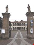 villa ferrario