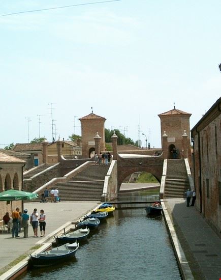 Le Valli di Comacchio e l'anguilla Trepponti Chiara Dall'Ara Chiara Dall'Ara