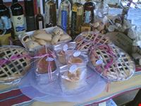 Crostate, rotolini al cioccolato, plumkache