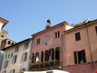 Piazza centrale di Alba