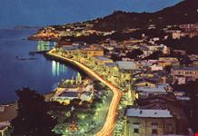 casamicciola terme veduta notturna del lungomare