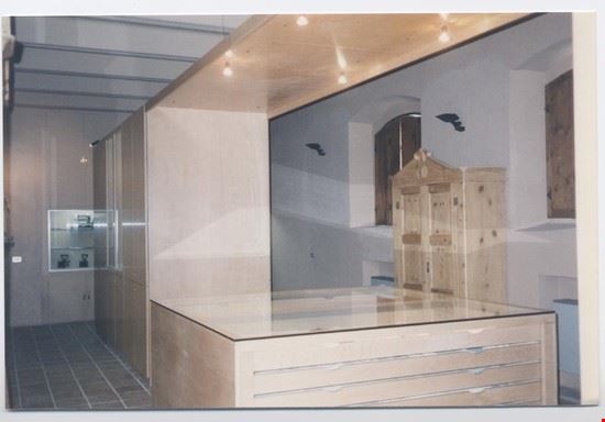 Notizie storiche museo del lino, un particolare della sala apposita per la conservazione dei manufatti di lino giampietro masseroni giampietro masseroni