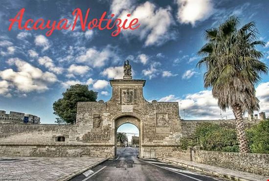 Acaya La porta di ingresso alla cittadella  
