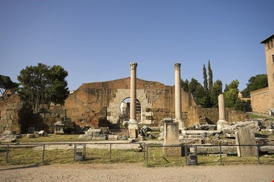 Fori Imperiali - Fonte: Giorgio Micheletti - ©Shutterstock - Giorgio Micheletti - ©Shutterstock - Giorgio Micheletti - ©Shutterstock