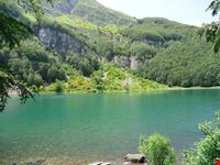 Veduta estiva del Lago Santo