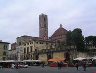 Mercatino in piazza San Martino