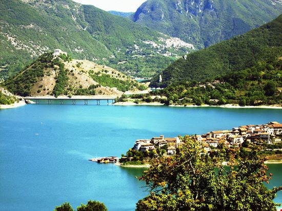 Colle di Tora Colle di Tora  