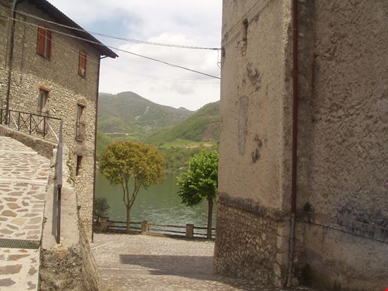 Colle di Tora Colle di Tora  
