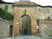 un delle porte