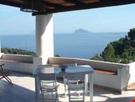 case vacanze salina isole eolie