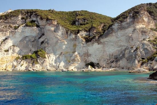 Spiaggia di Chiaia di Luna Fonte: Claudio zaccherini - ©Shutterstock Claudio zaccherini - ©Shutterstock Claudio zaccherini - ©Shutterstock