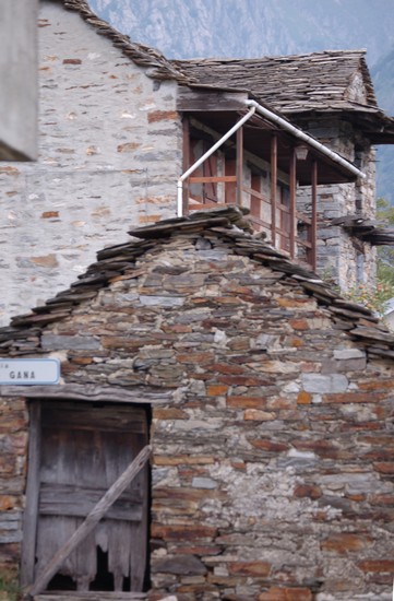 le case di Cicogna