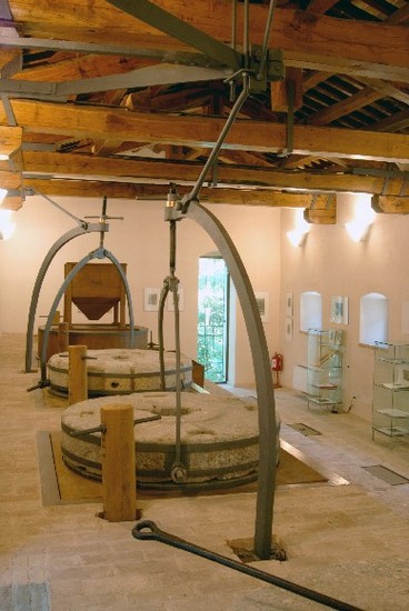Cartiera Papale