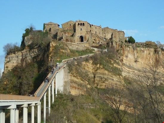 Civita di Bagnoregio Bagnoregio LAVINIA BERTI LAVINIA BERTI