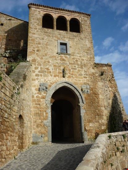 Civita di Bagnoregio Bagnoregio LAVINIA BERTI LAVINIA BERTI