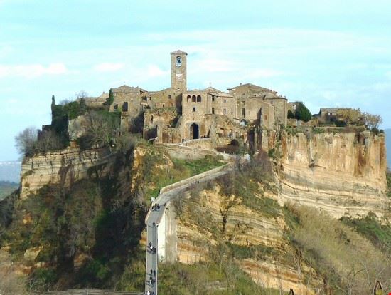 Civita di Bagnoregio Bagnoregio LAVINIA BERTI LAVINIA BERTI