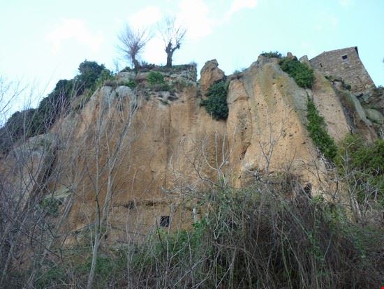 Civita di Bagnoregio Bagnoregio LAVINIA BERTI LAVINIA BERTI