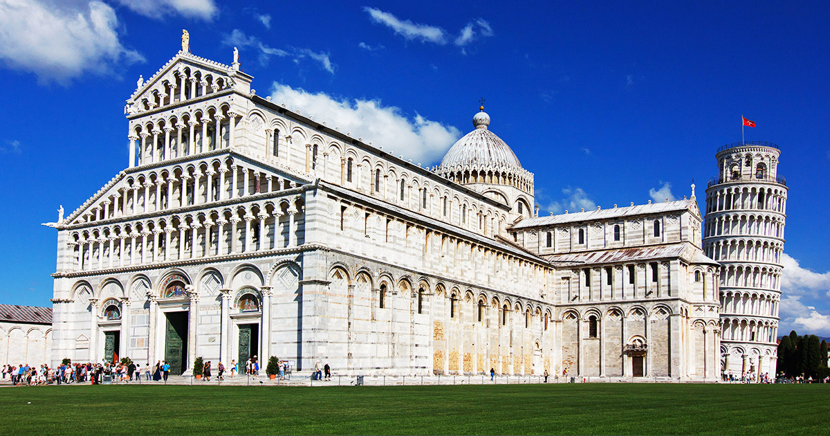 Piazza_dei_Miracoli_Pisa
