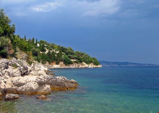 Spiaggia di Kalamos - Fonte: Dimitrije Paunovic - ©Shutterstock - Dimitrije Paunovic - ©Shutterstock - Dimitrije Paunovic - ©Shutterstock