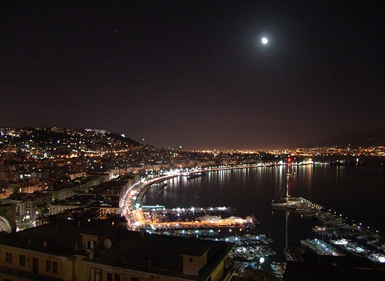Napoli notturno