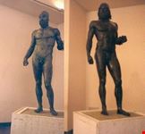 le due statue in bronzo