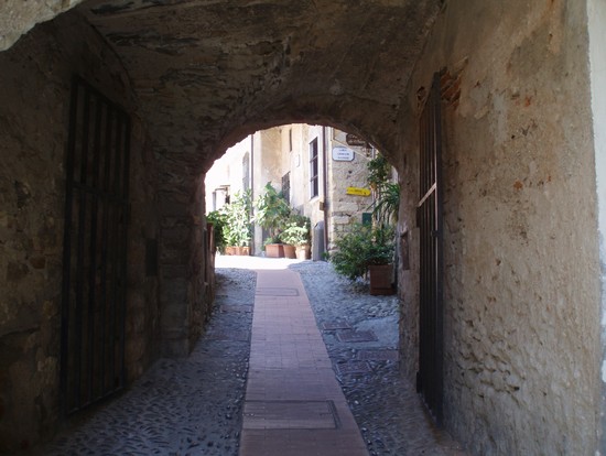 vicoli di Cervo