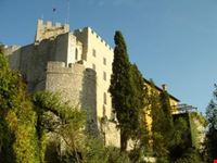 trieste castello di duino