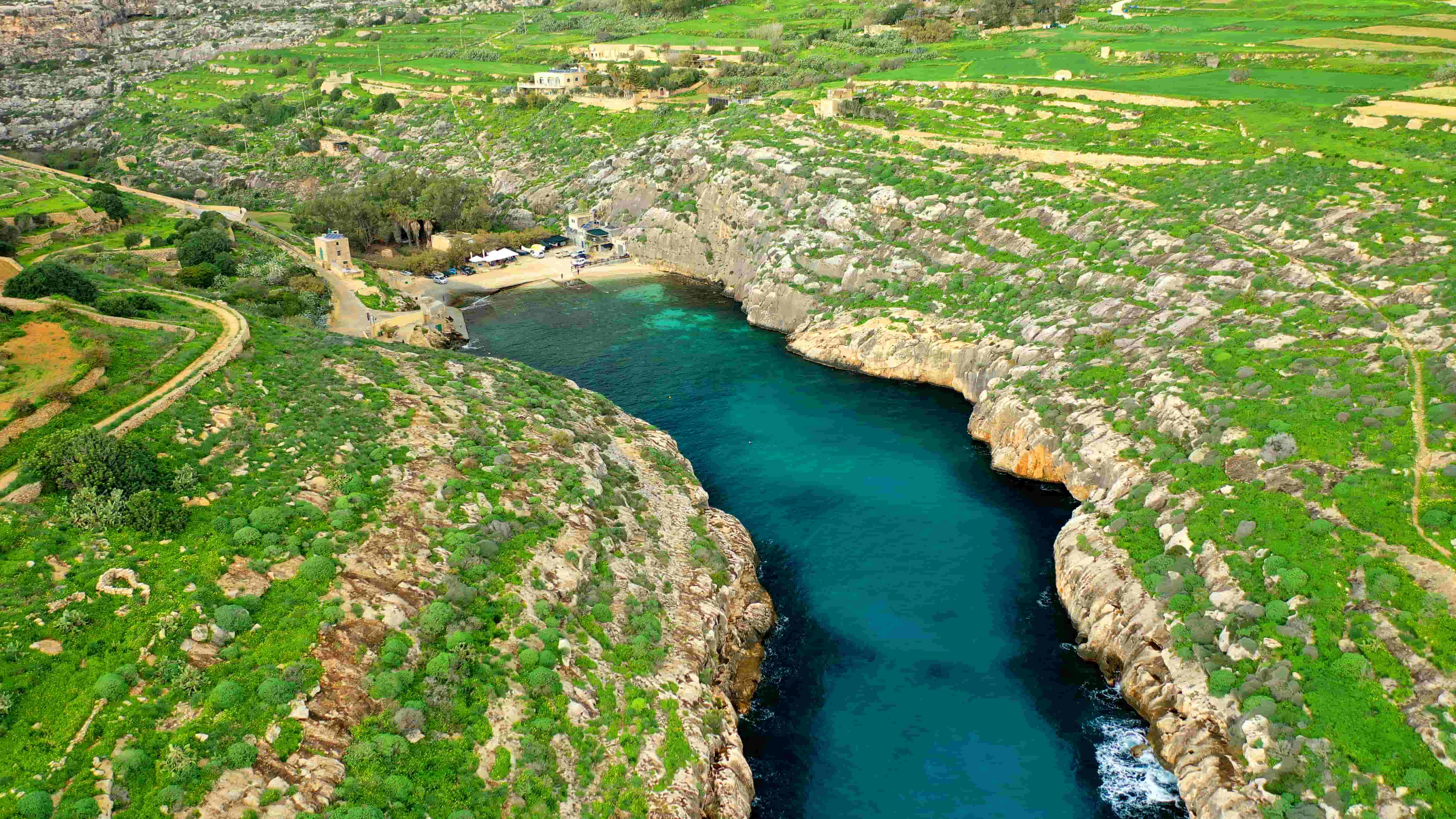 Spiagge più belle di Gozo e farmhouse esclusive | PaesiOnLine