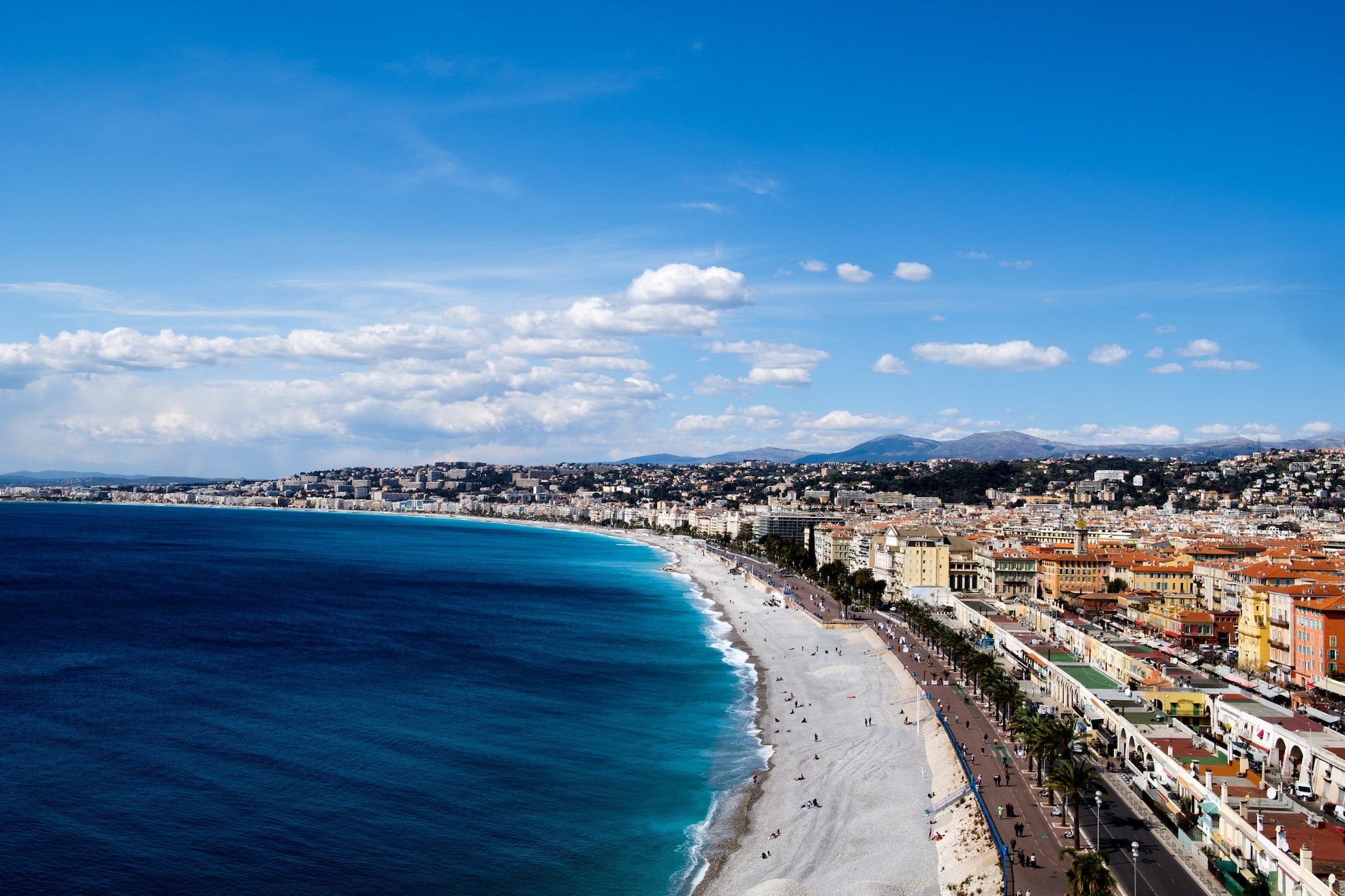 nizza-arno-smit-lndaG6uN1yw-unsplash