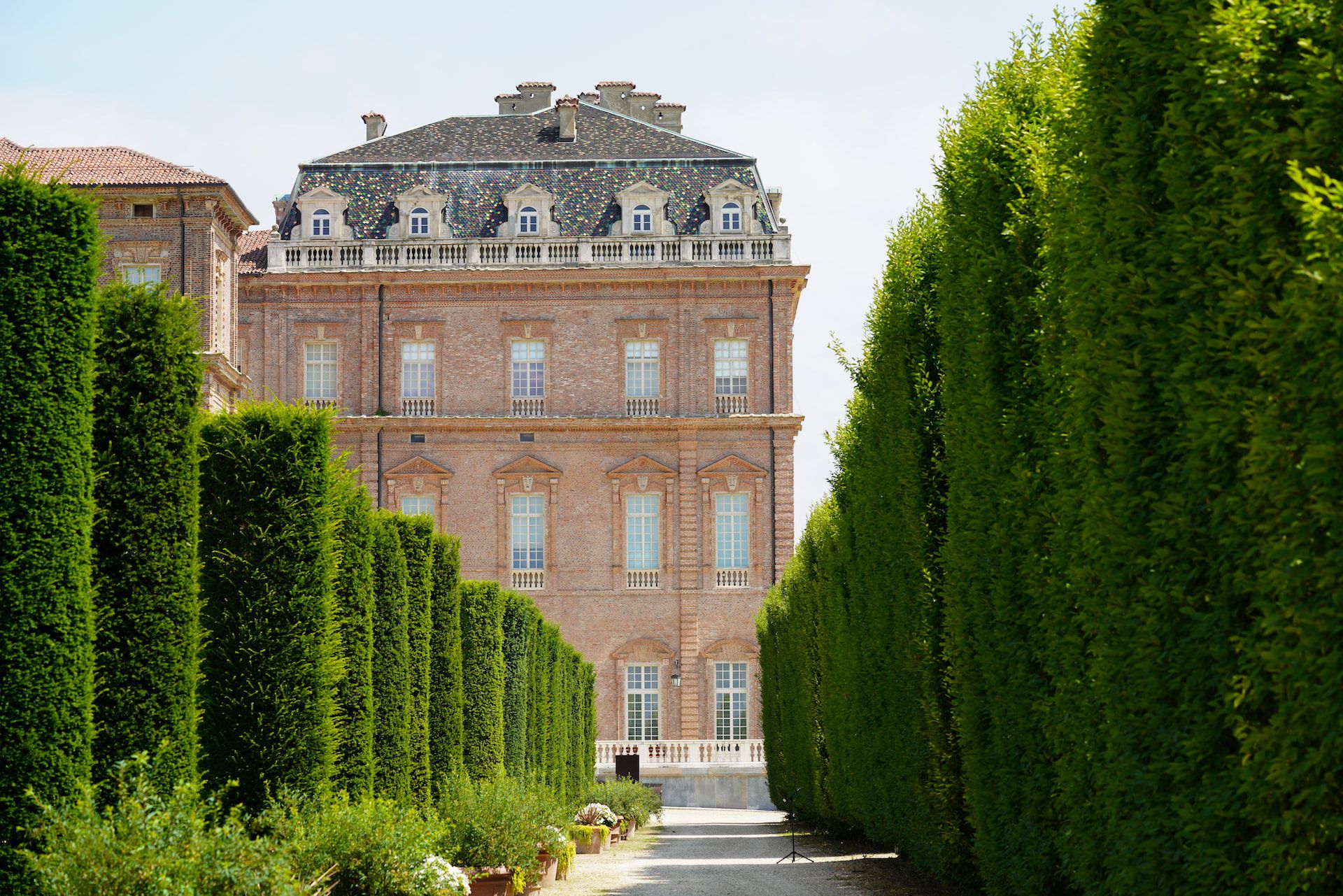 Dal Valentino a Stupinigi: in Piemonte ci sono delle residenze sabaude che sembrano castelli usciti da una favola