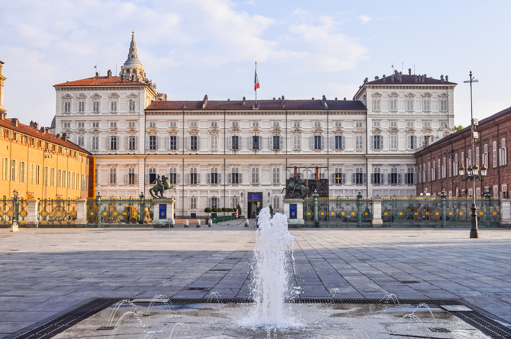 Dal Valentino a Stupinigi: in Piemonte ci sono delle residenze sabaude che sembrano castelli usciti da una favola