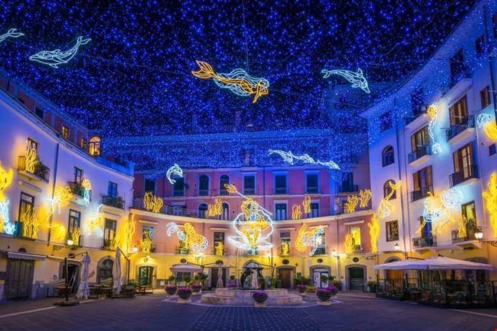 Luminarie di Natale 2022, le città che si accendono | PaesiOnLine