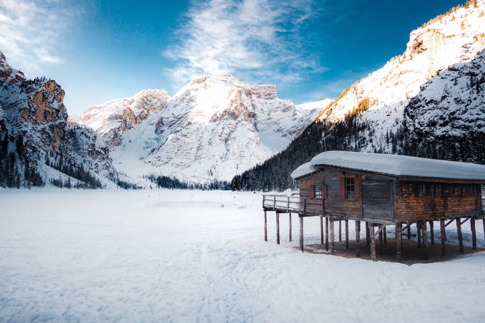 5 esperienze da fare sulla neve oltre agli sci | PaesiOnLine