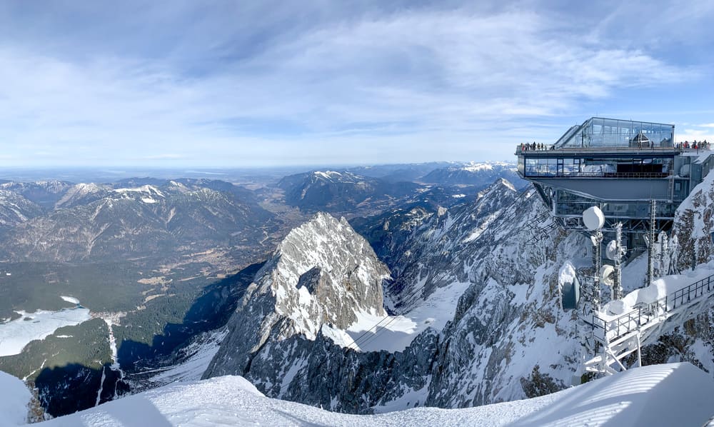5 esperienze da fare sulla neve oltre agli sci | PaesiOnLine