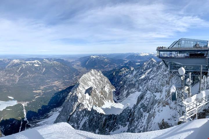 5 esperienze da fare sulla neve oltre agli sci | PaesiOnLine