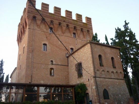 L'Abbazia di Monte Oliveto Maggiore - LAVINIA BERTI - LAVINIA BERTI