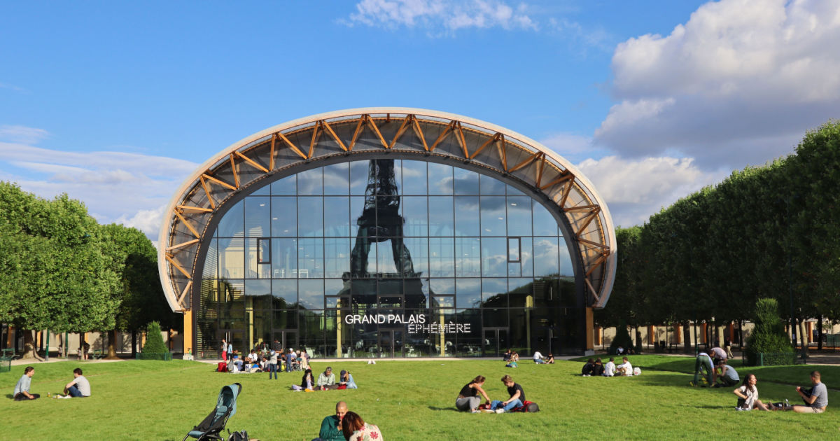 La Fashion Week 2023 è a Parigi: scopri i luoghi segreti dell'Haute Couture | PaesiOnLine