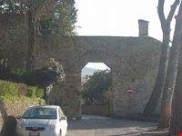 montepulciano porta fortezza