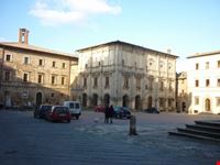 montepulciano piazza grande