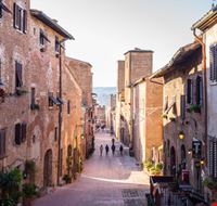 Borgo (1) Borgo (1)