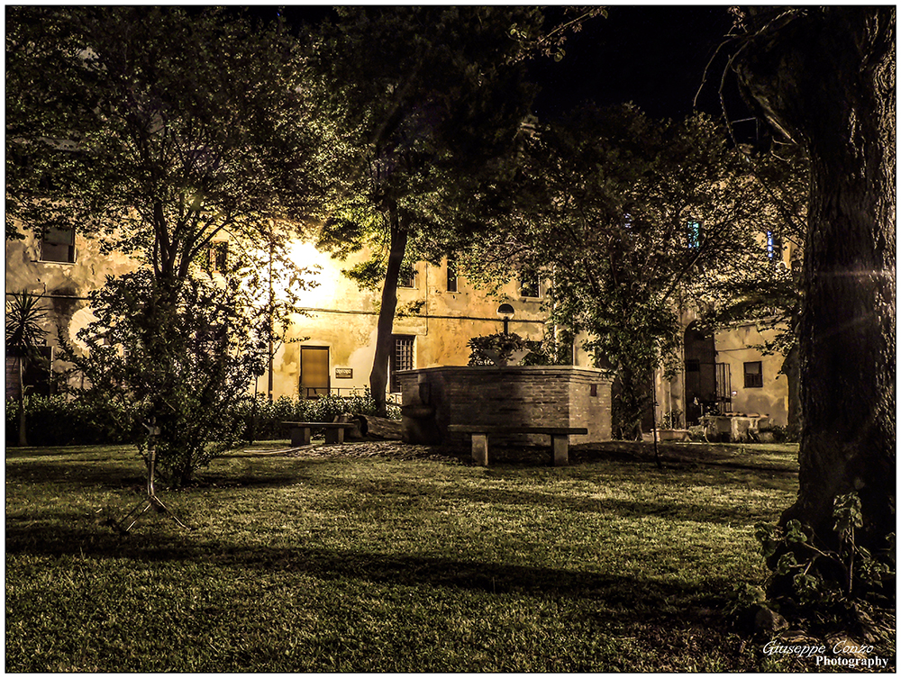 Chiostro in notturna