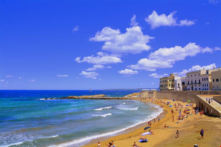 beach-g6f96eb382_1280